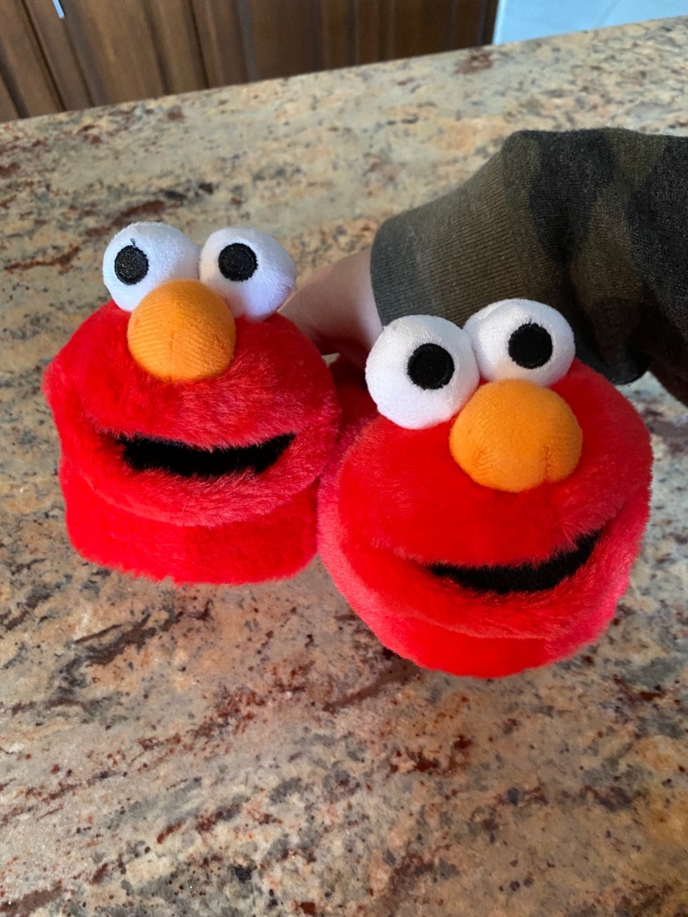 Elmo Slippers ❤️